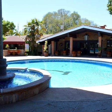 Hotel El Rancho Навохоа Екстериор снимка