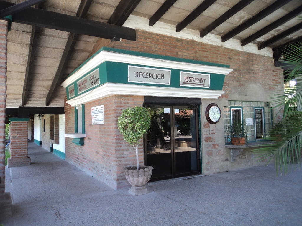 Hotel El Rancho Навохоа Екстериор снимка