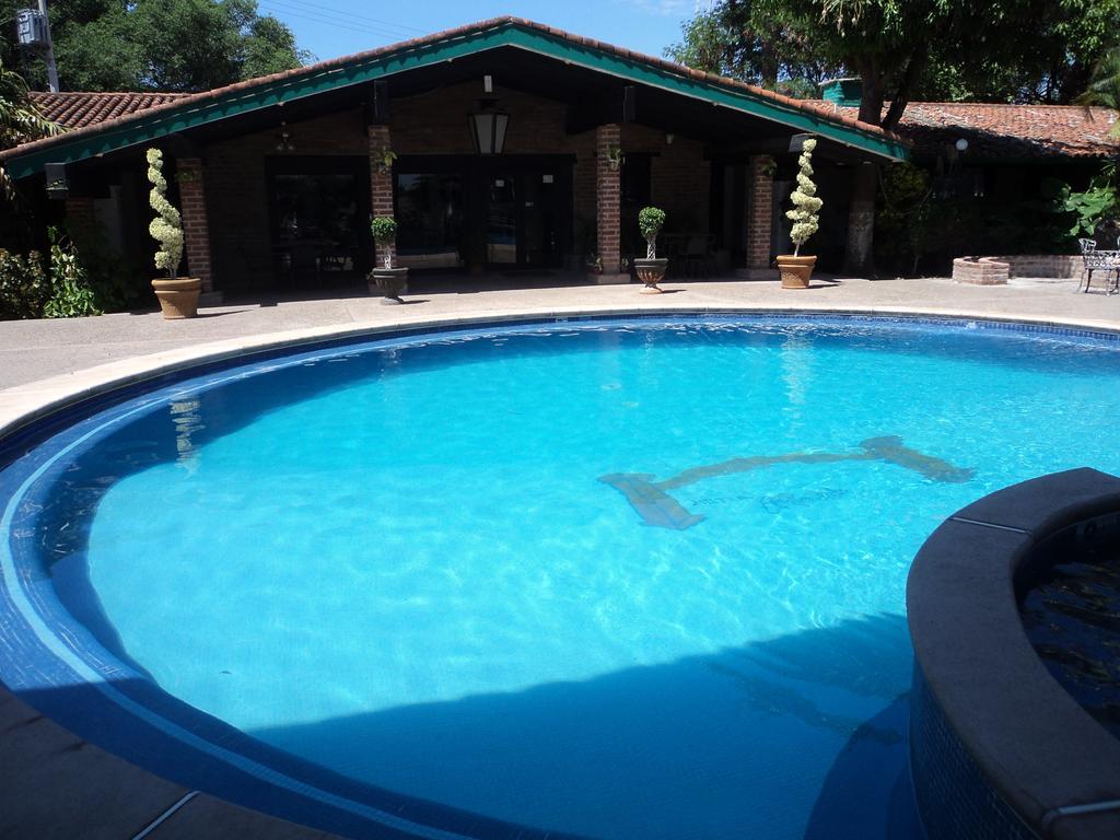 Hotel El Rancho Навохоа Екстериор снимка