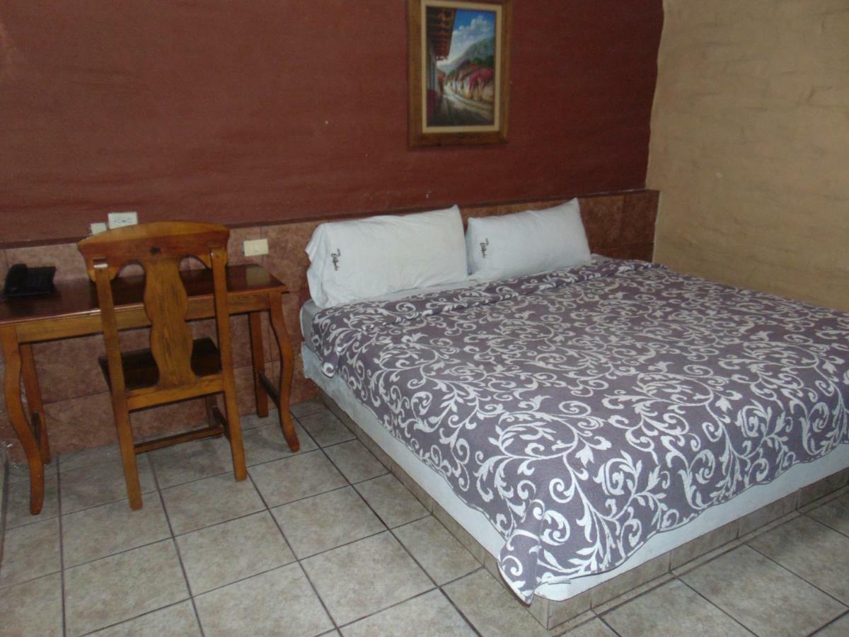 Hotel El Rancho Навохоа Екстериор снимка